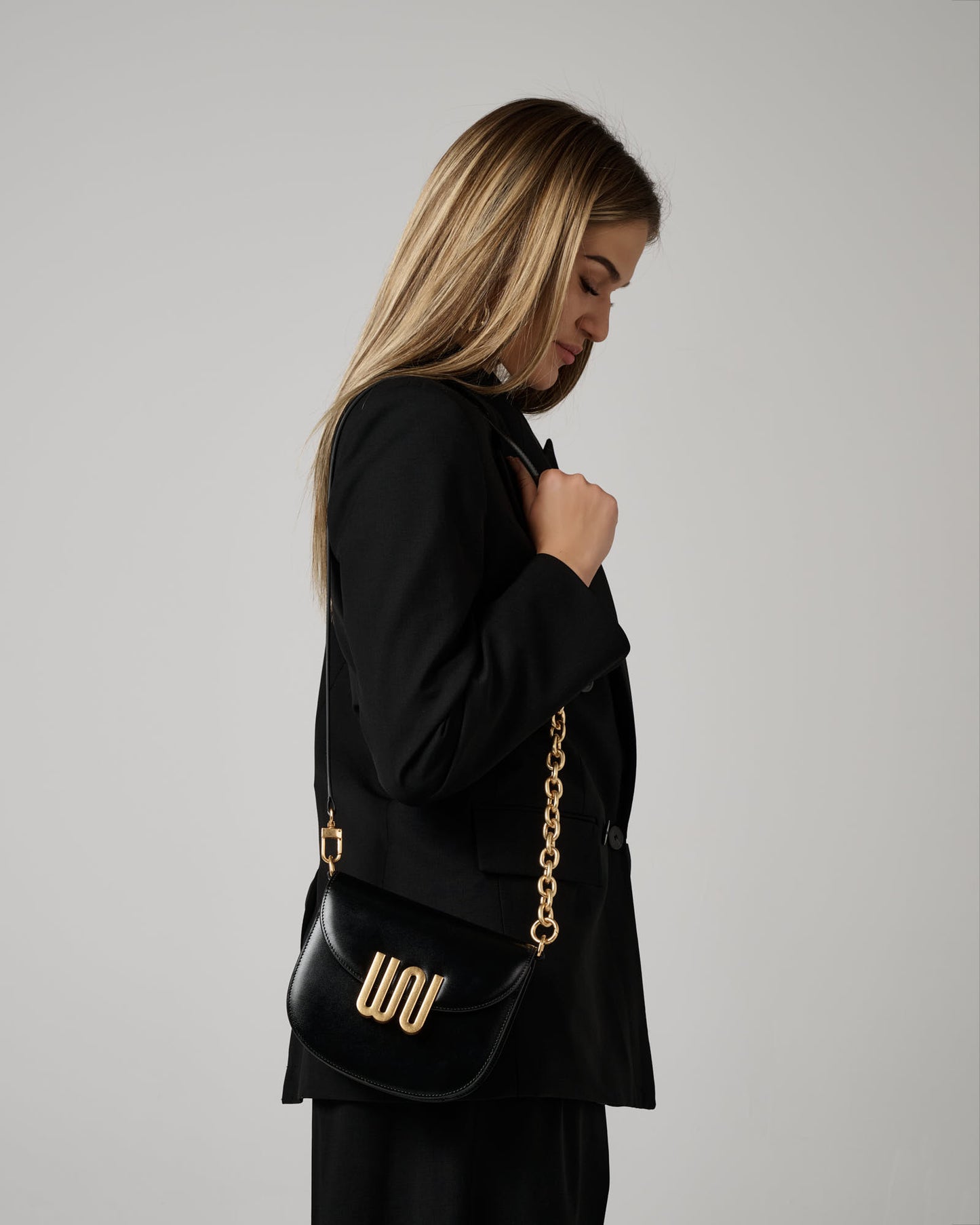 Jet Noir shoulder bag in matte black leather