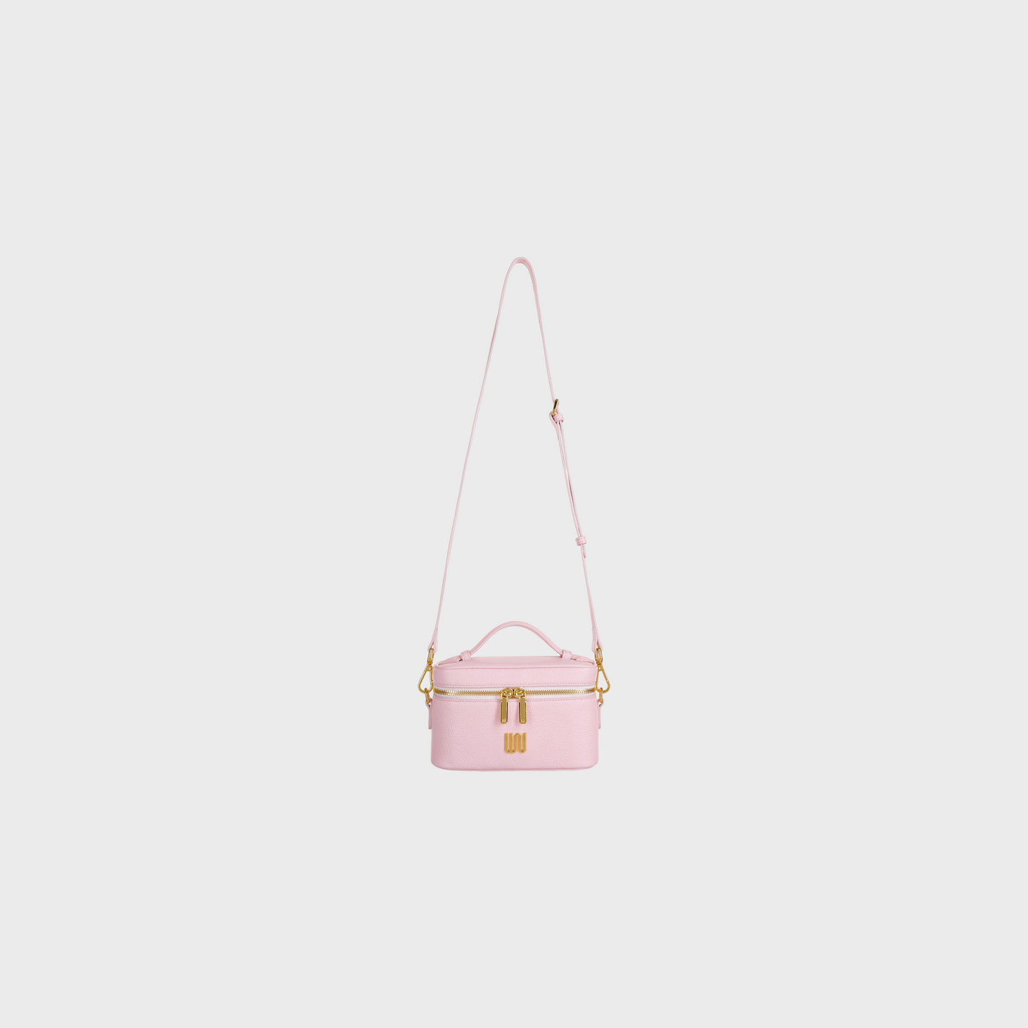 Quartz Blush Chic vanity bag in soft blush with pebbled leather texture