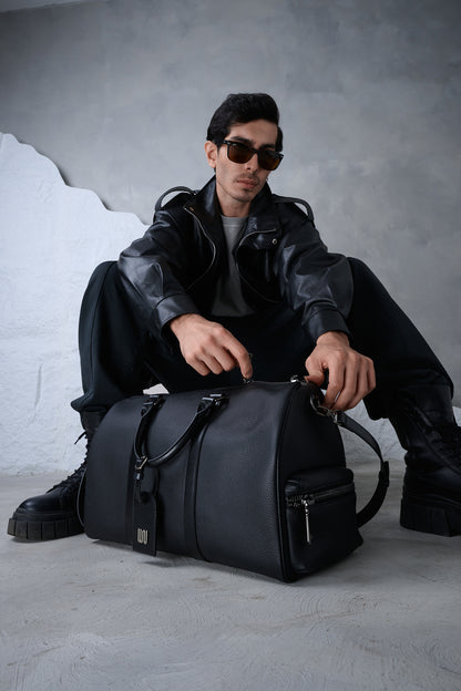 Hematite Noir bag in large-grain Togo leather