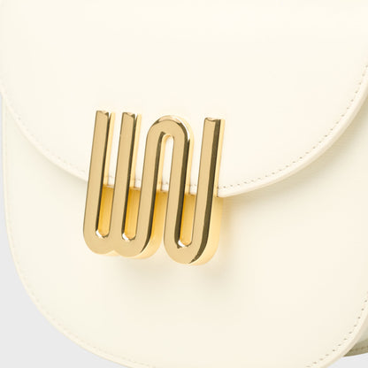 Jet Nougat structured bag in Togo leather