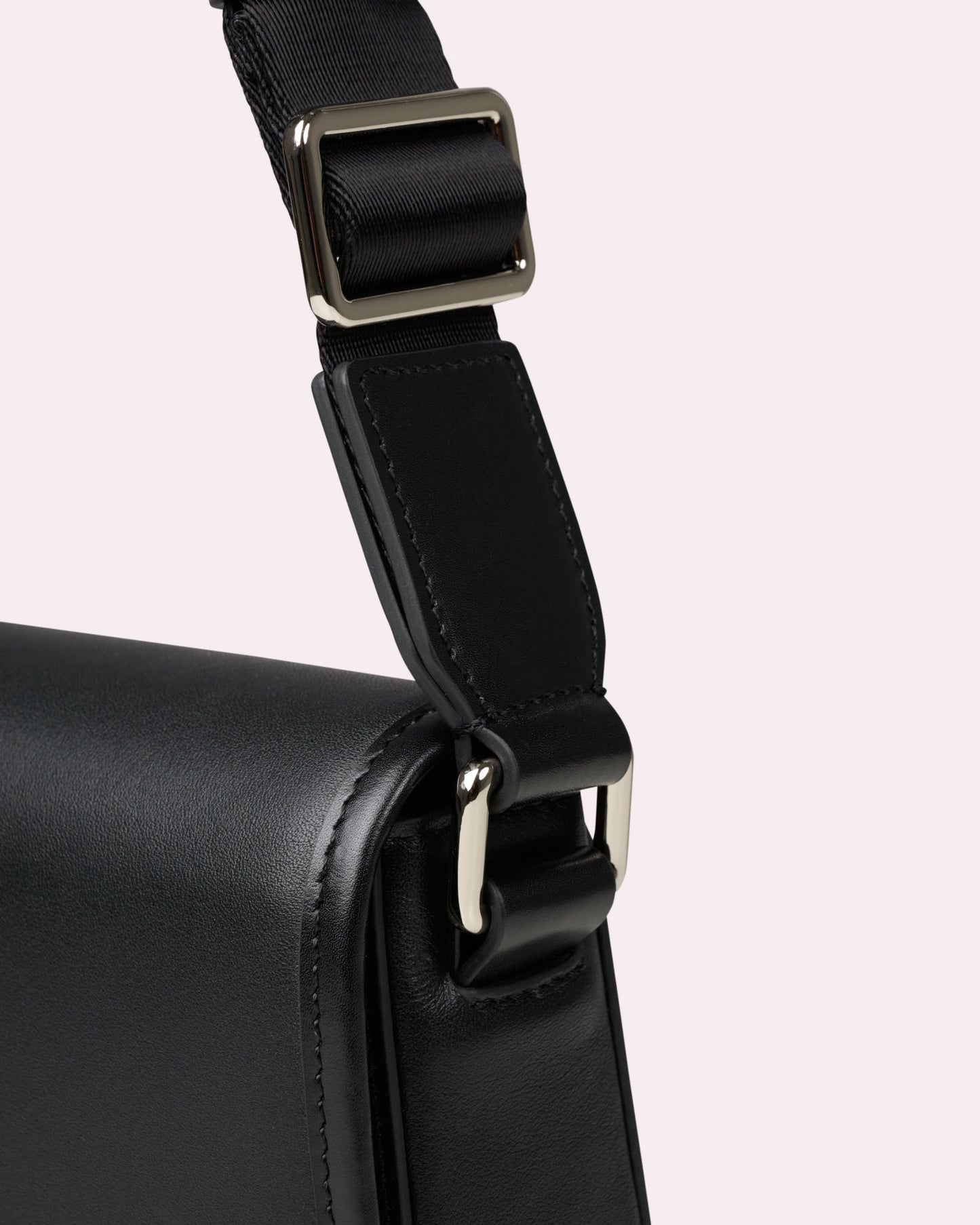 Larimar Noir (Pre-Order)