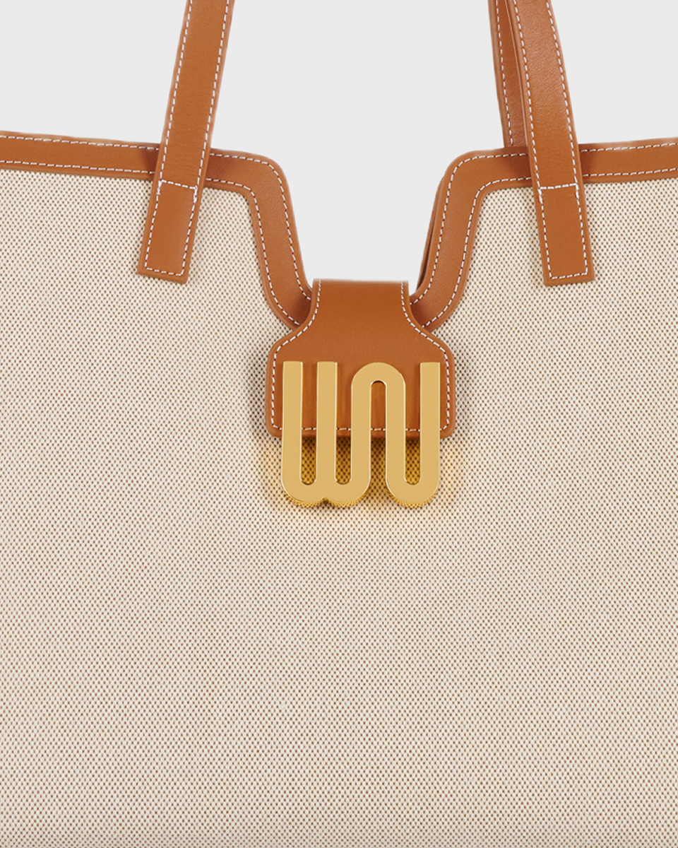 Obsidian Honey gold WN logo close-up