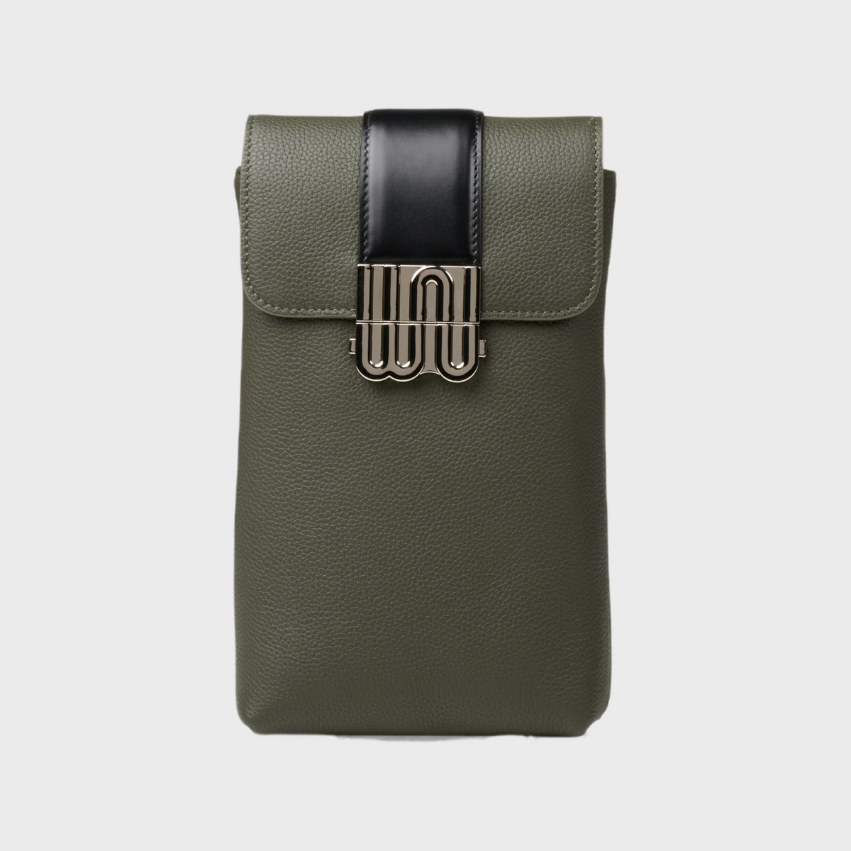Peridot Khaki bag in khaki pebbled leather