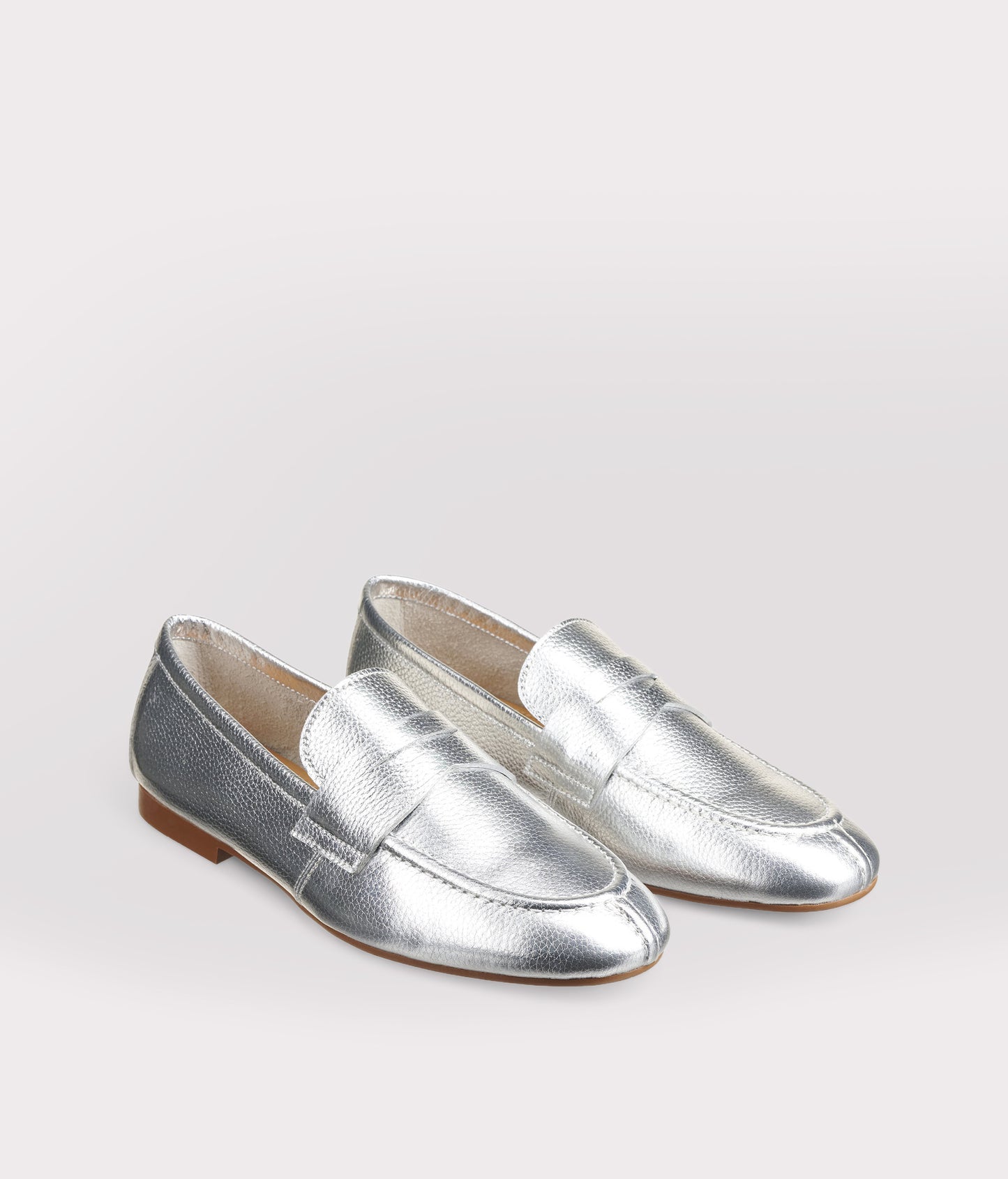 Lumina Sleek Silver