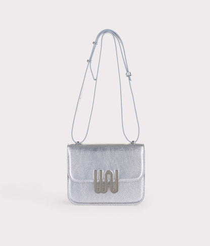 White Noise The Label Pyrite Sleek Silver crossbody bag, detail